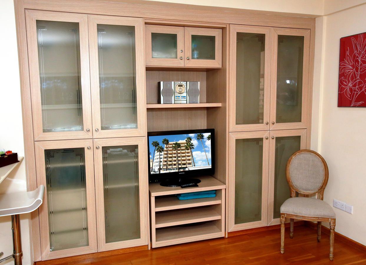 Ithaki Phinikoudes Apartment 307 Ларнака Екстериор снимка
